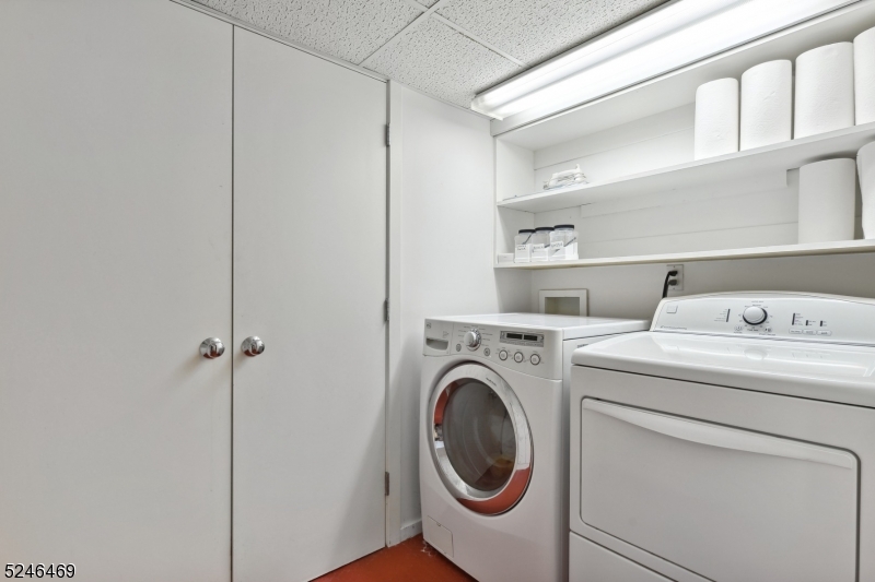 WYCHWOOD - Residential