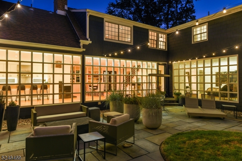 WYCHWOOD - Residential