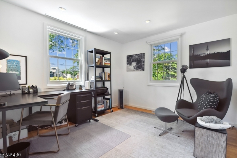 WYCHWOOD - Residential