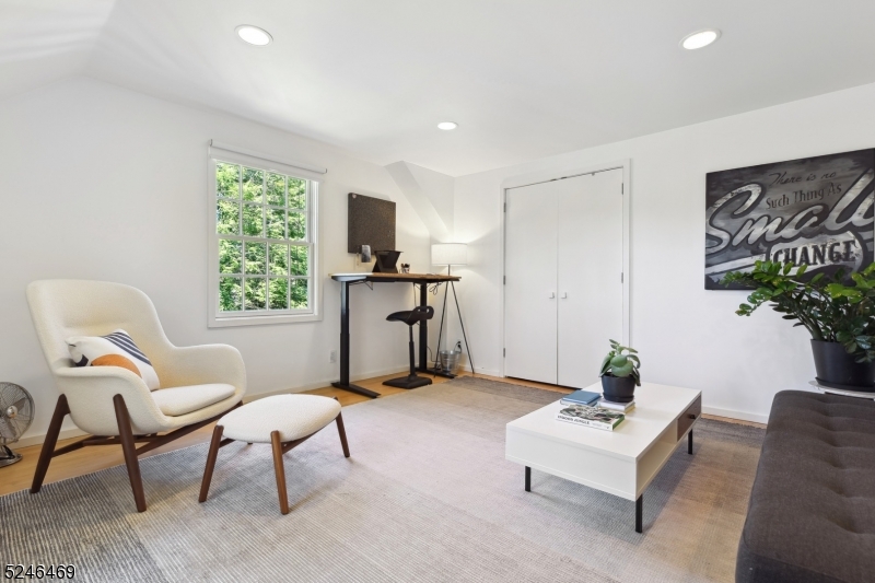 WYCHWOOD - Residential