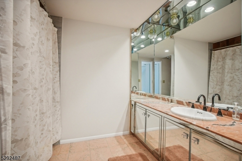 Eagle Ridge - Residential