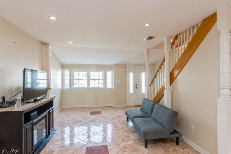 Tremley Point - Residential