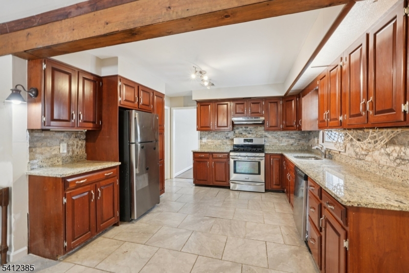 Pompton Plains - Residential