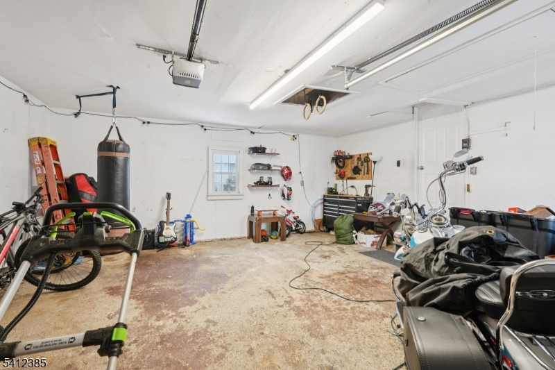 Pompton Plains - Residential