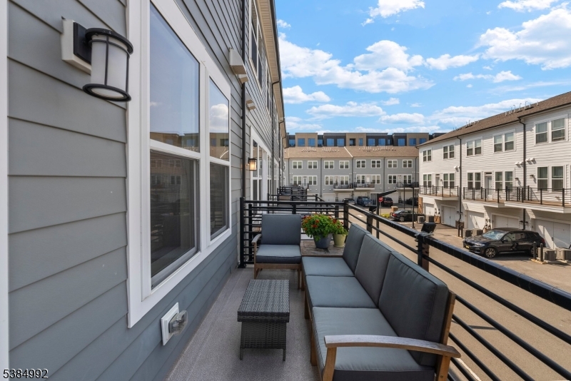 Townhomes At Vermella - Residential