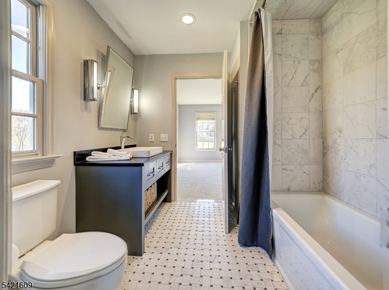 Hill View Farms - Residential