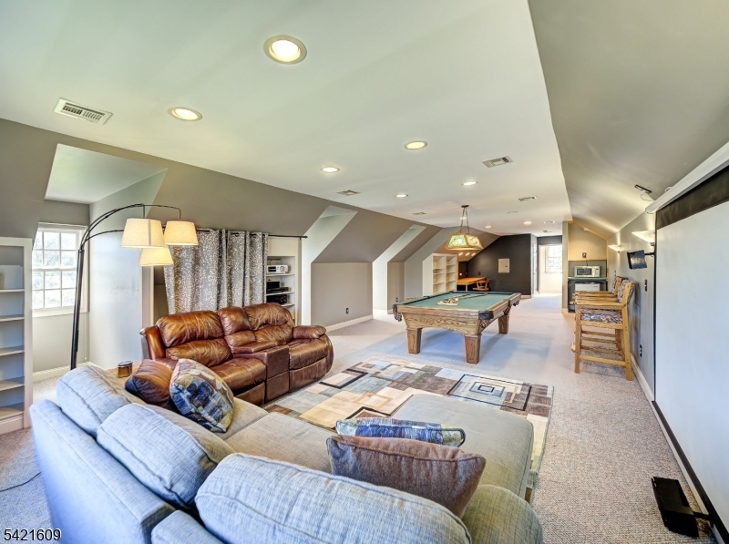 Hill View Farms - Residential