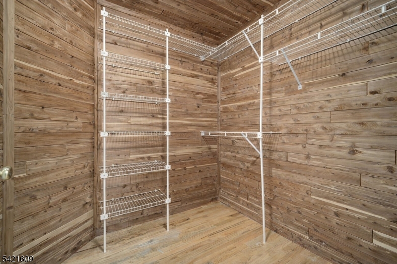 Hill View Farms - Residential