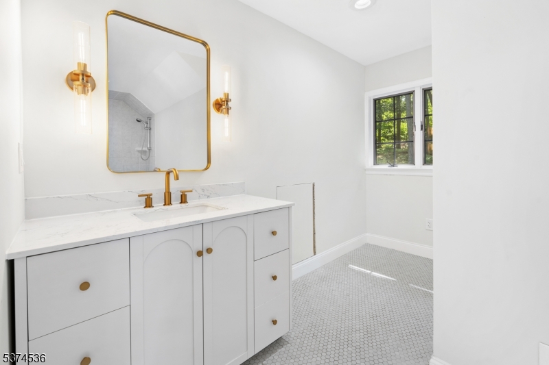 Bernardsville Mountain - Residential