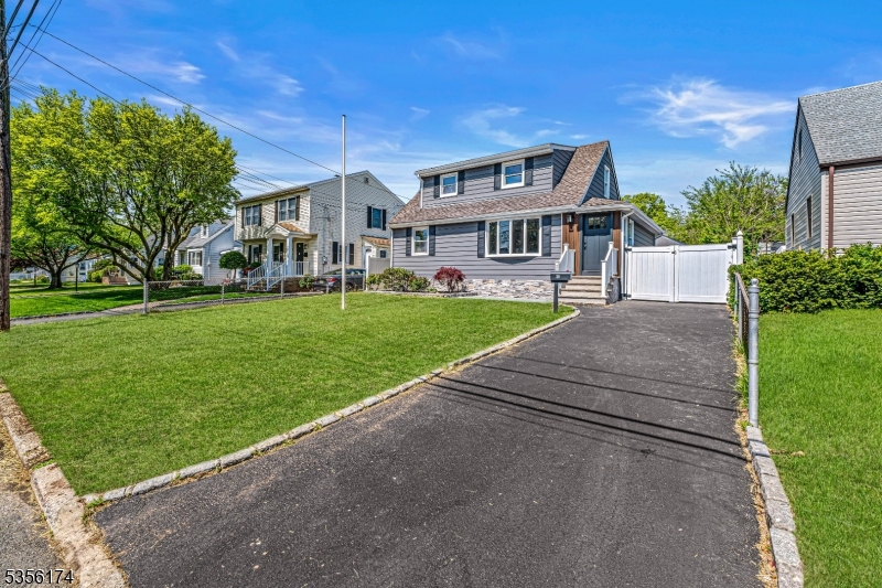 29 Coldevin Rd