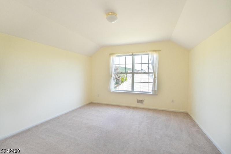 Spring Meadow - Residential