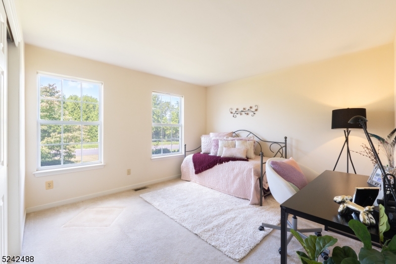 Spring Meadow - Residential