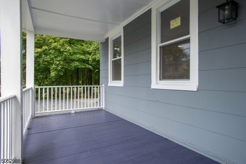 Somerville Boro, New Jersey 08876, United States, 3 Bedrooms Bedrooms, ,2 BathroomsBathrooms,Residential,Pending,82736