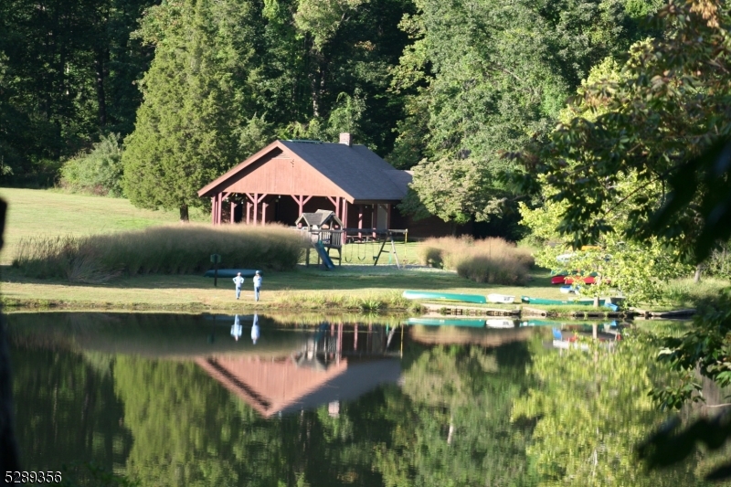 Brookrace Neighborhood - Residential