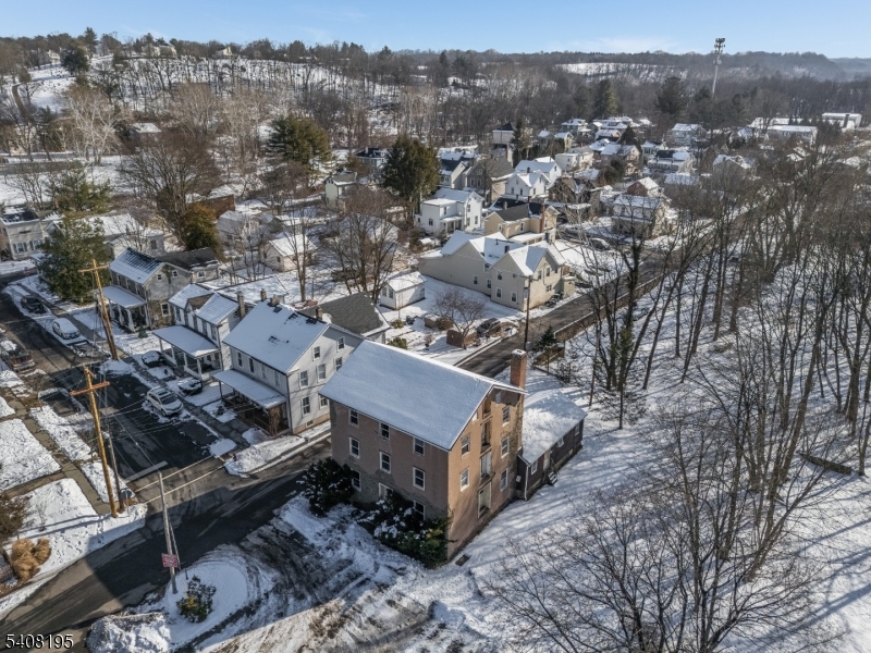 RIVERVIEWS - Residential