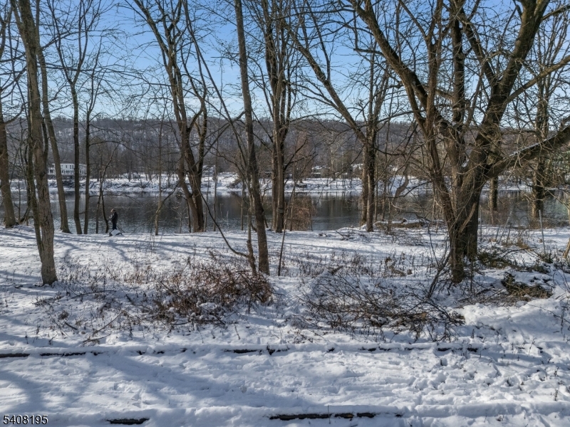 RIVERVIEWS - Residential