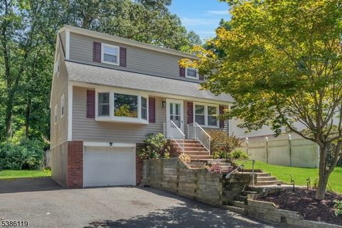 93 Frances Ave, Hopatcong Boro, NJ 07874 - #: 3988093
