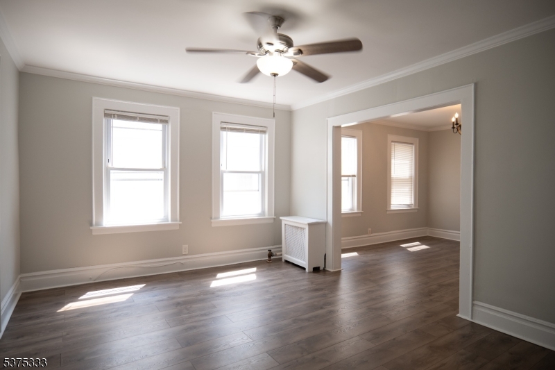 Montclair Twp., New Jersey 07042, United States, 2 Bedrooms Bedrooms, ,1 BathroomBathrooms,Residential,Active,213696