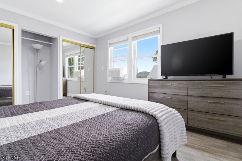 ELMORA - Residential