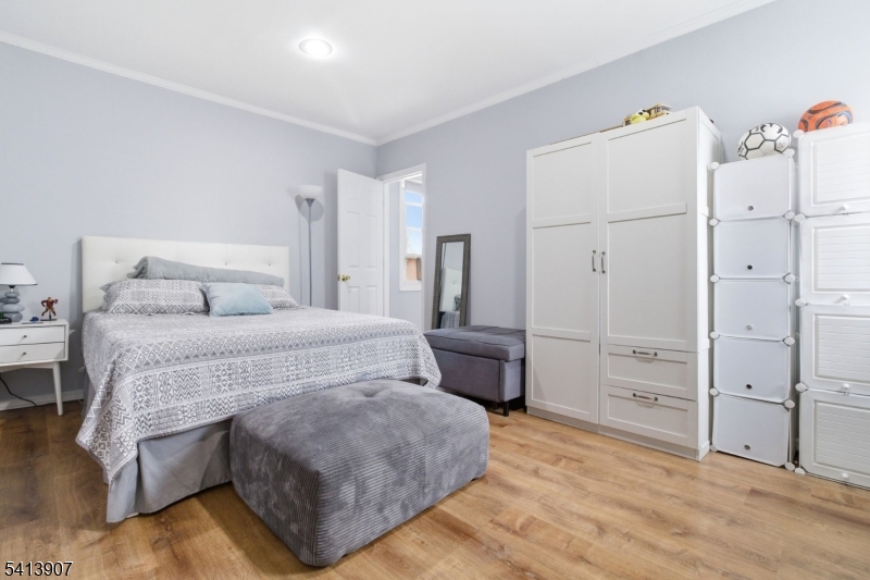 ELMORA - Residential