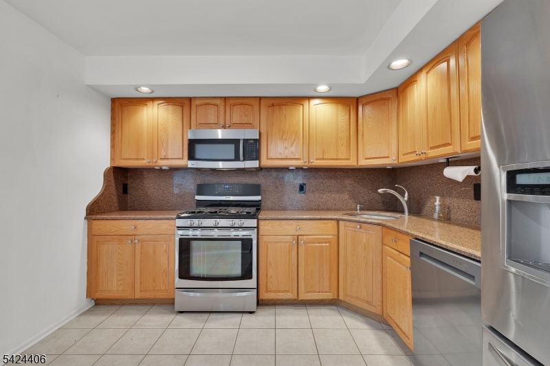 Skyview Heights - Residential Lease