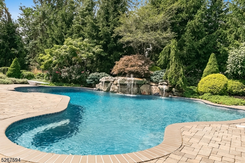 Shady Brook Farm - Residential