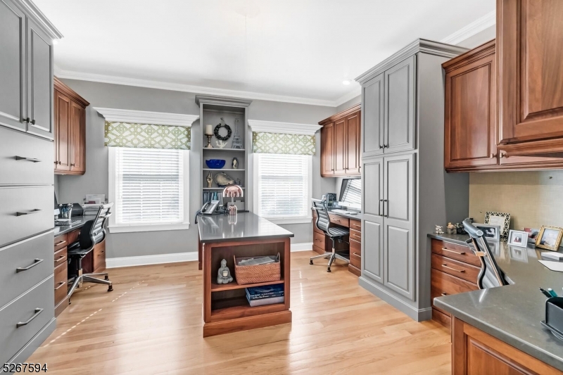 Shady Brook Farm - Residential