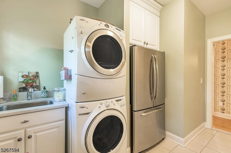 Shady Brook Farm - Residential