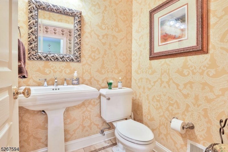 Shady Brook Farm - Residential