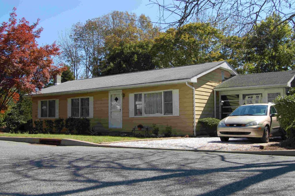 View Bernardsville Boro, NJ 07924 house