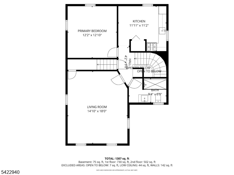 Main image without alt text