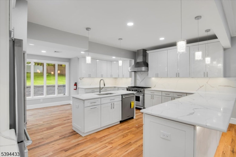 Llewellyn Park - Residential