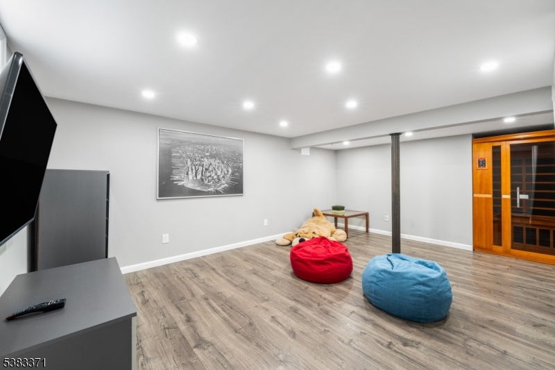 Powder Mill Estates - Residential