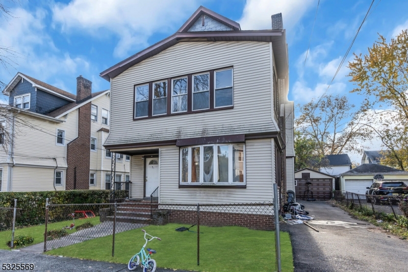 68 Grumman Ave