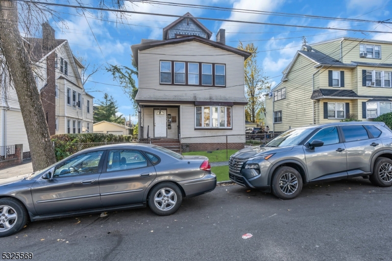 68 Grumman Ave