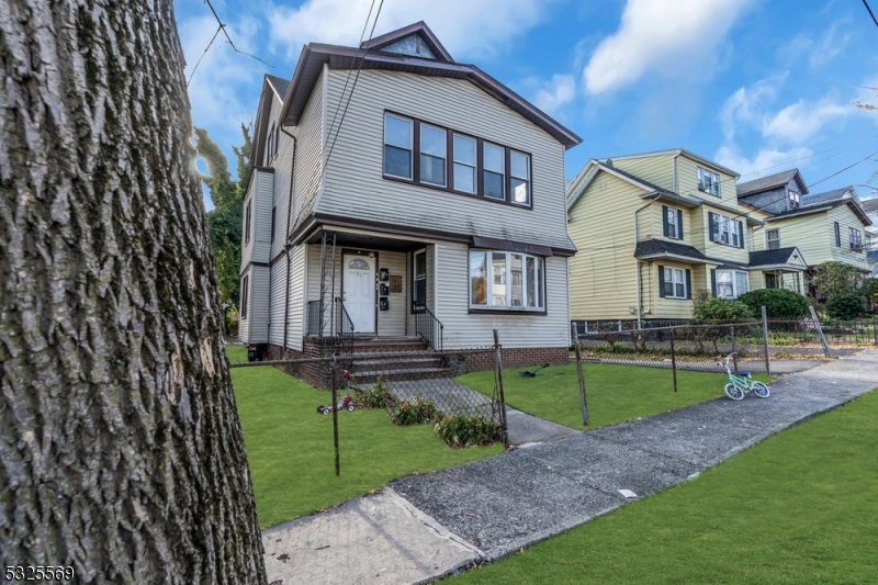 68 Grumman Ave