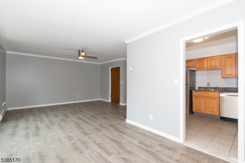 East Orange City, New Jersey 07017, United States, 2 Bedrooms Bedrooms, ,2 BathroomsBathrooms,Residential,Active,230698