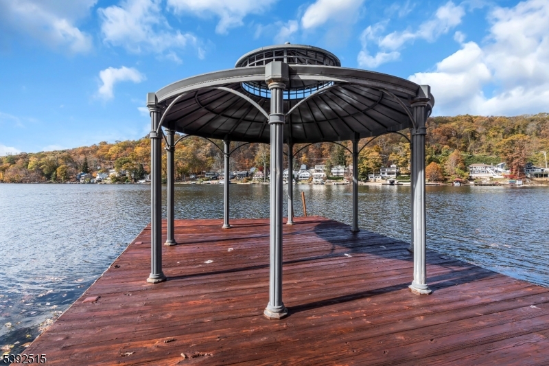 Crescent Cove - Residential