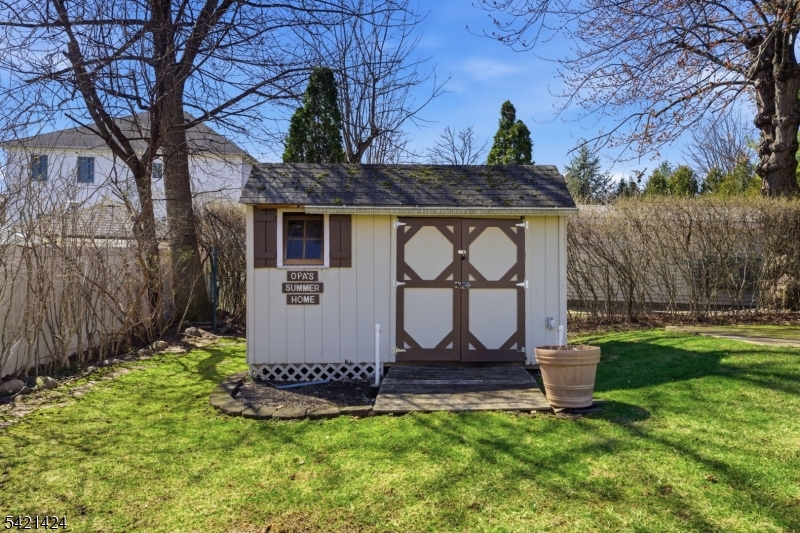 Cedar Knolls - Residential