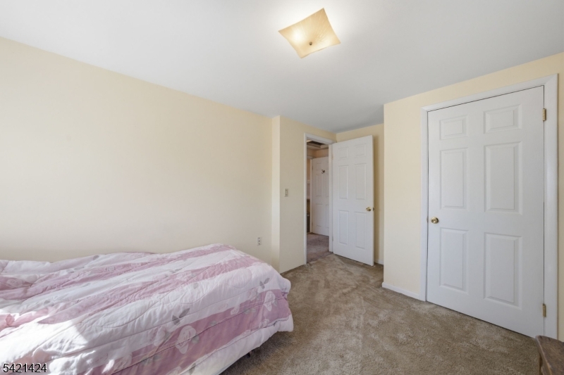 Cedar Knolls - Residential