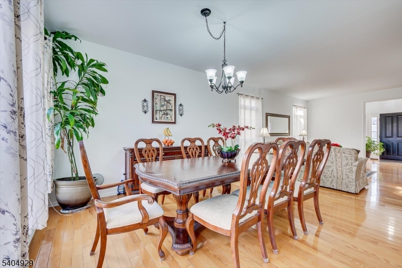 Nob Hill - Residential