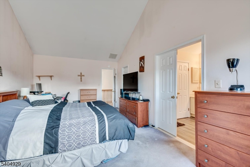 Nob Hill - Residential