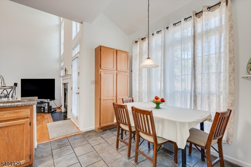 Nob Hill - Residential