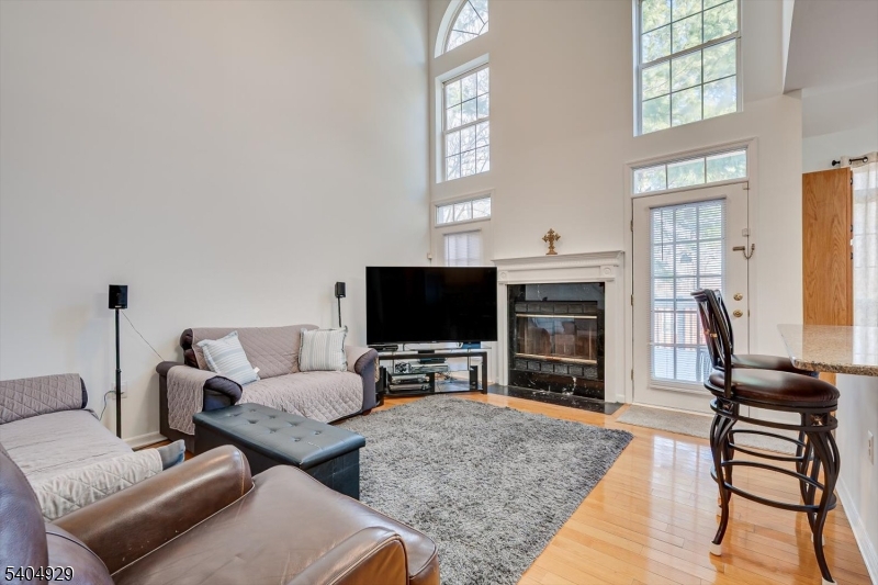 Nob Hill - Residential