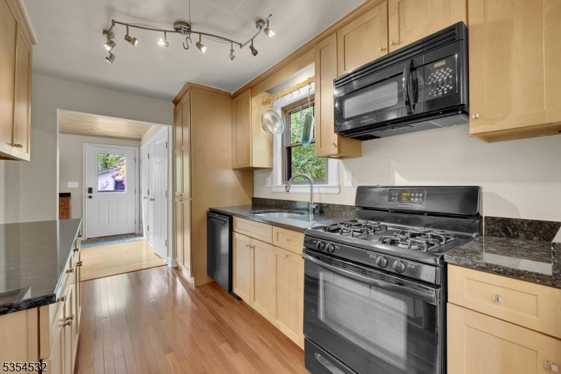 Budd Lake - Residential