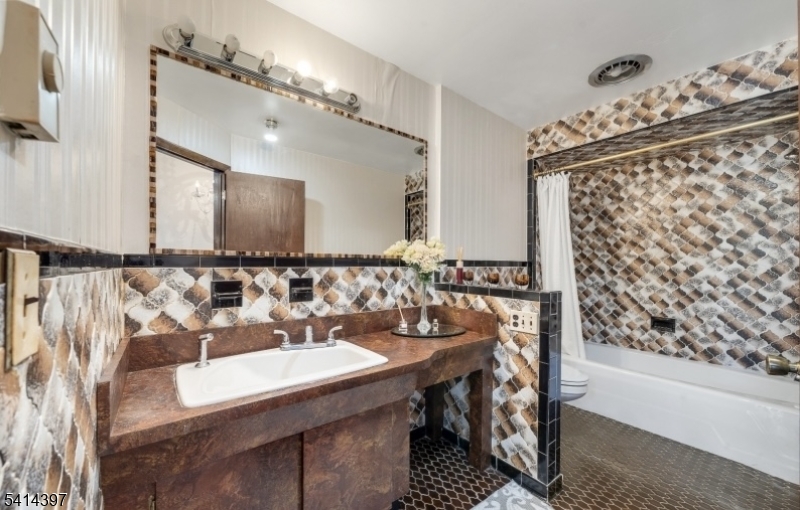 Duplex - Residential