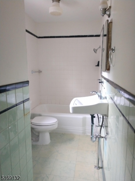 In Town - Residential Lease