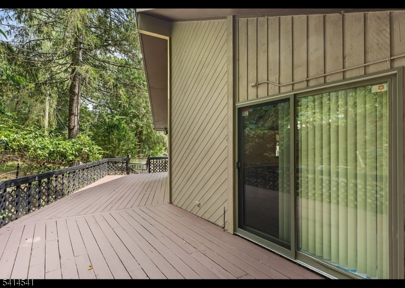 Forest Lakes - Residential