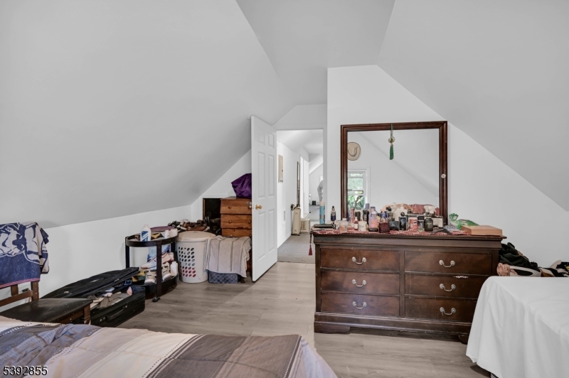 New Brunswick City, New Jersey 08901, United States, 5 Bedrooms Bedrooms, ,4 BathroomsBathrooms,Residential,Coming Soon,232070