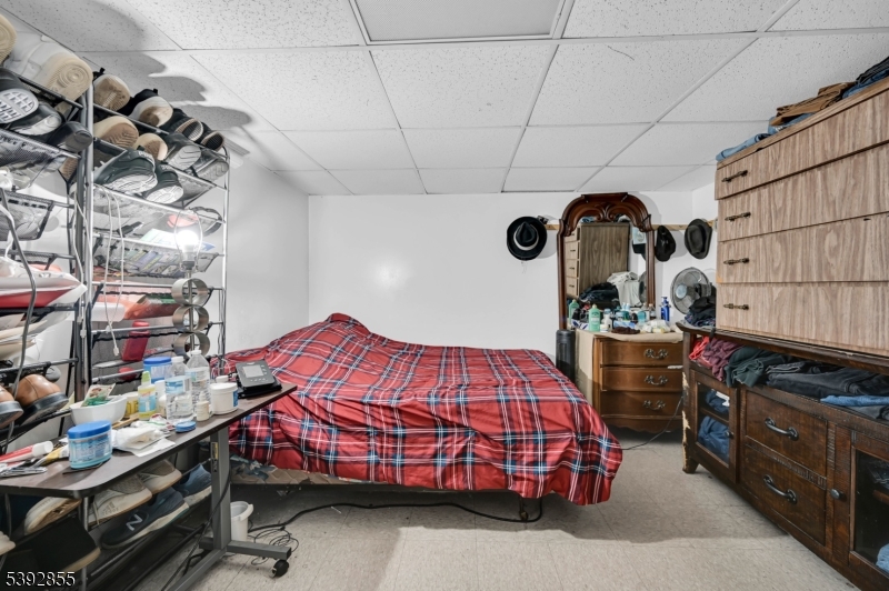 New Brunswick City, New Jersey 08901, United States, 5 Bedrooms Bedrooms, ,4 BathroomsBathrooms,Residential,Coming Soon,232070